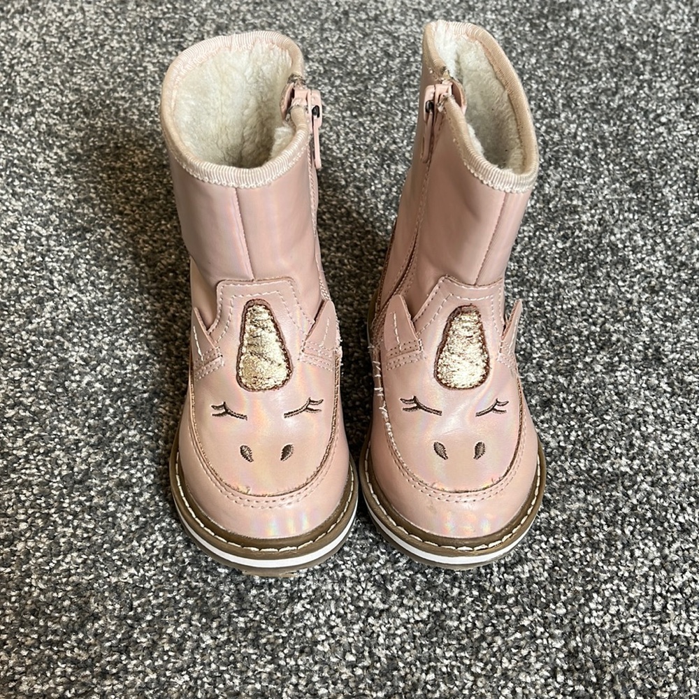 Cat & Jack Boots